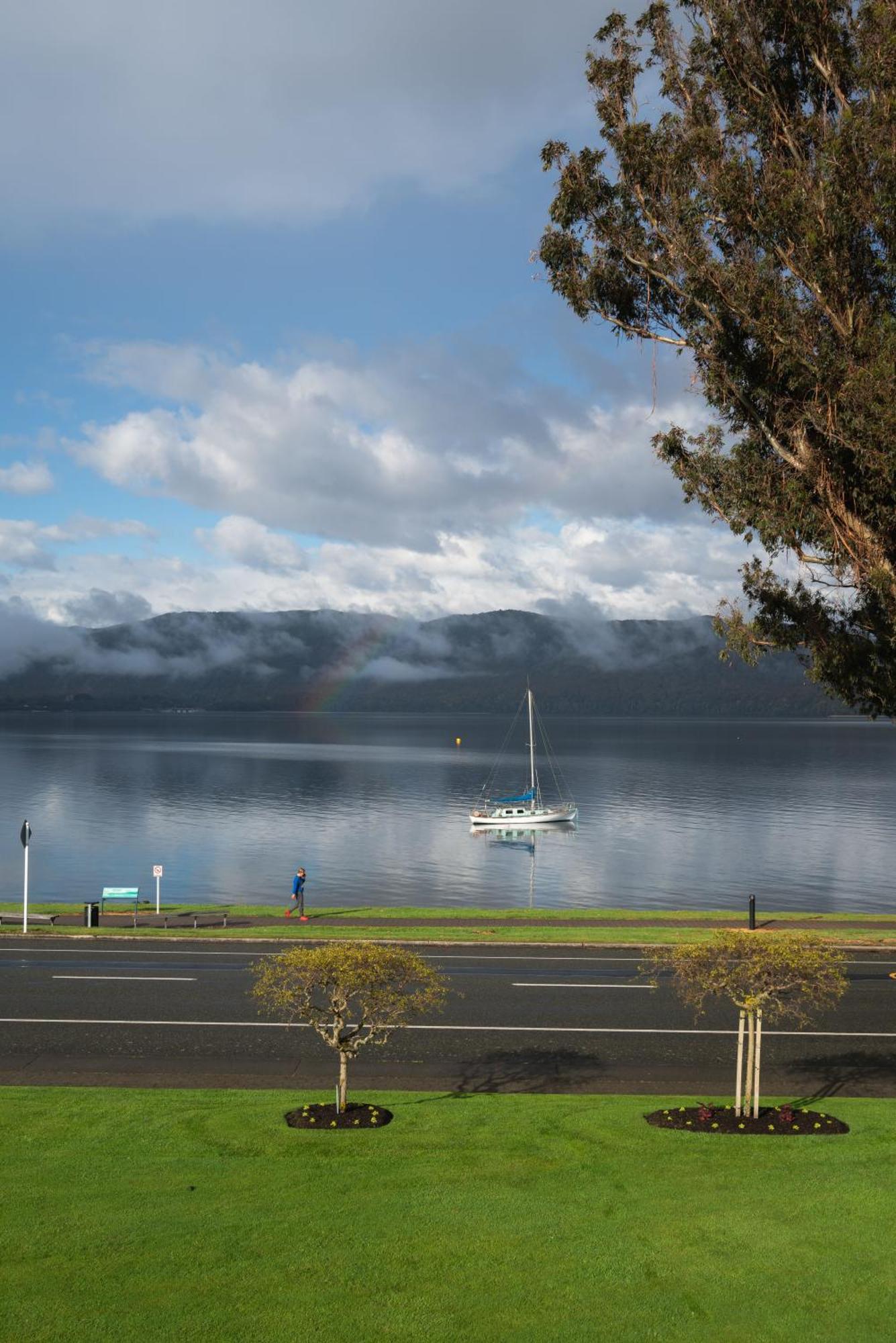 Radfords On The Lake Te Anau Exteriör bild
