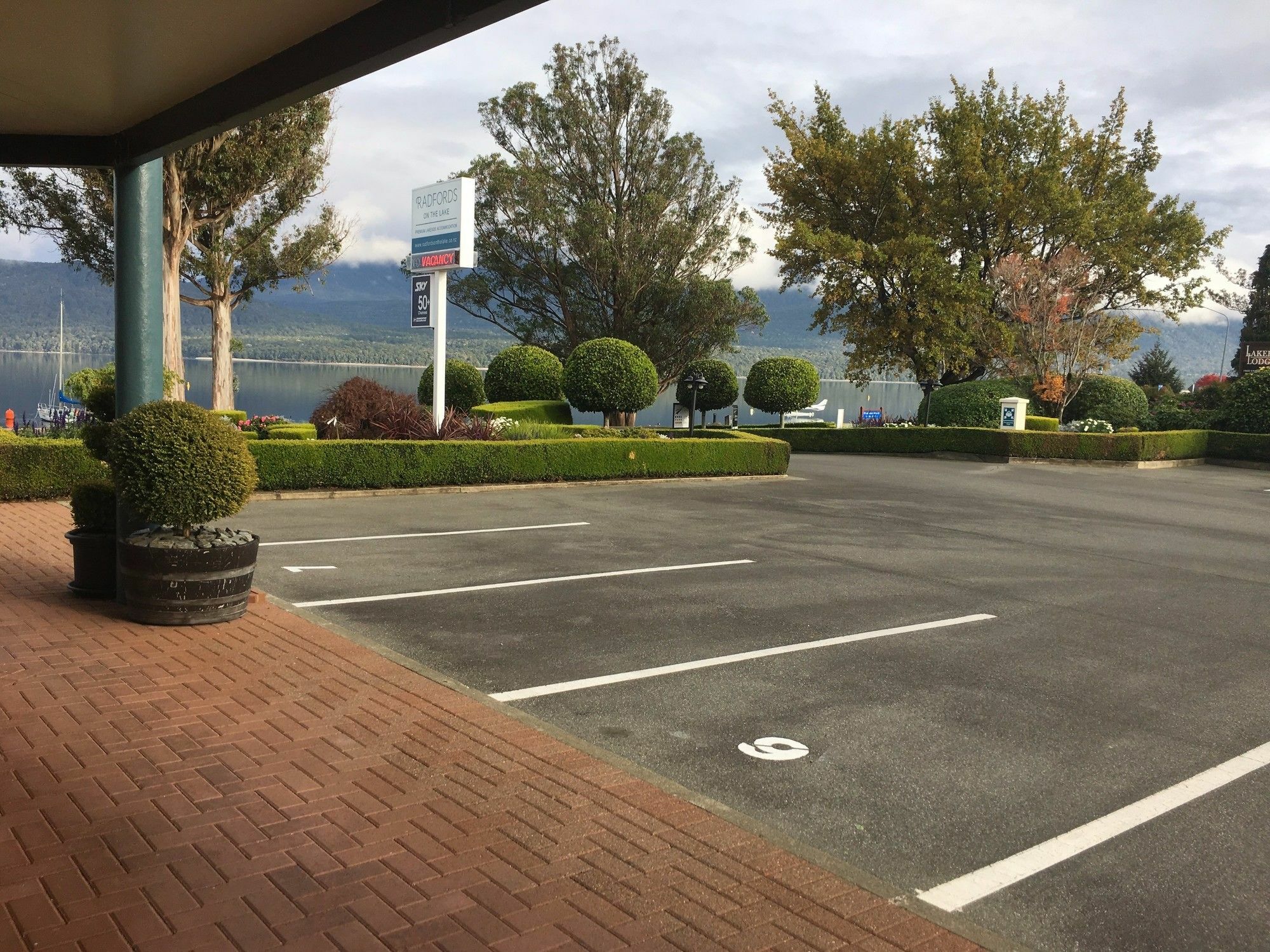 Radfords On The Lake Te Anau Exteriör bild